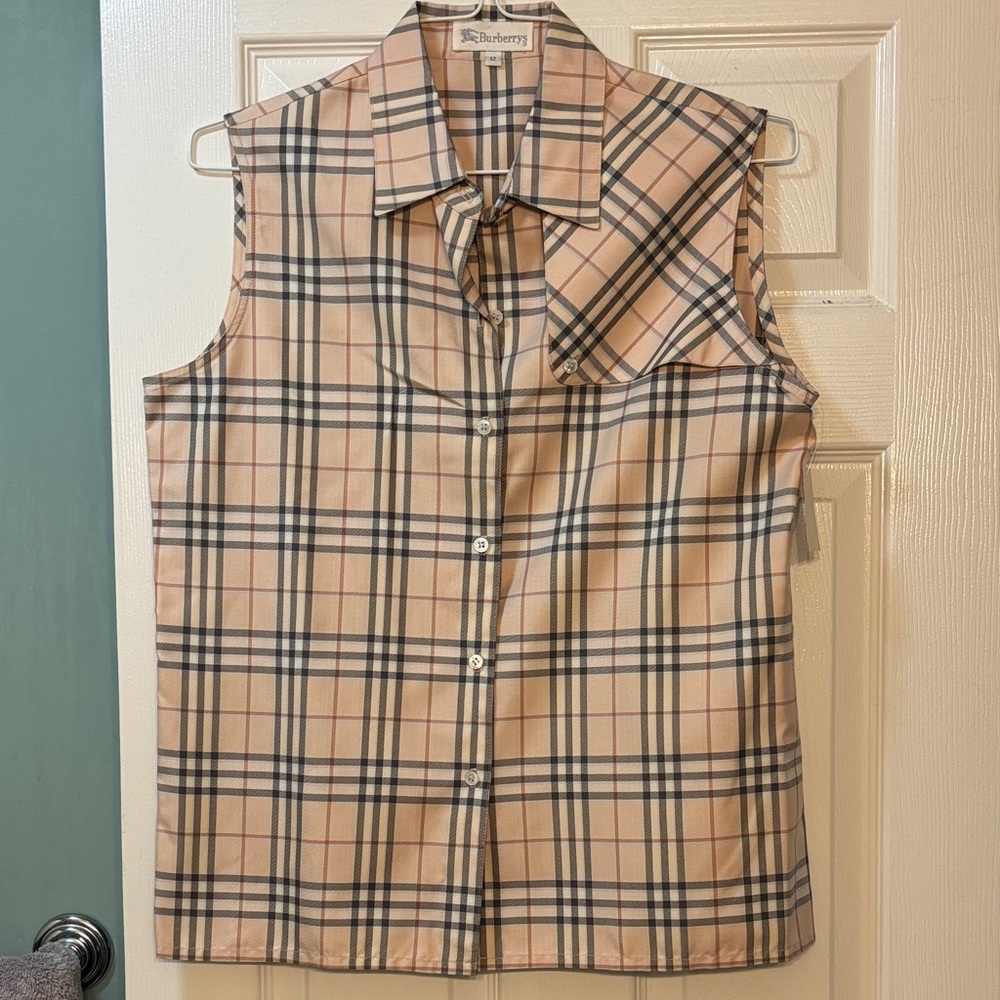 NWT Burberry Vintage Top